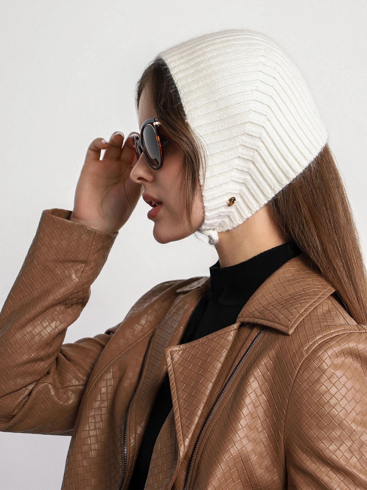 Шапка-чепчик на кнопке в ассортименте